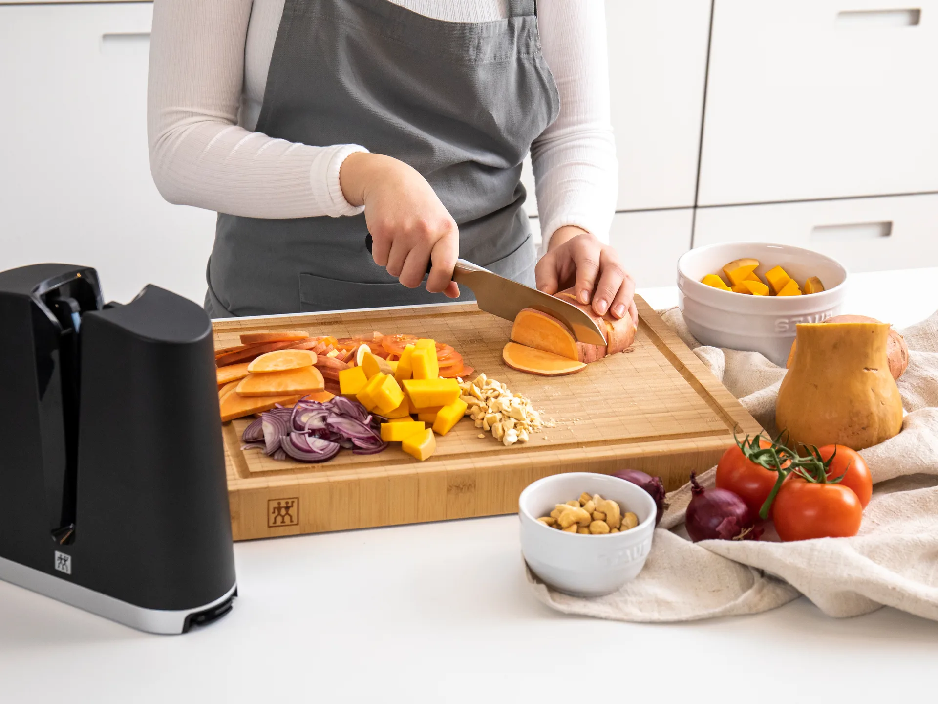 Zwilling Pro μαχαίρι santoku18 εκ., Μαύρο -ανοξείδωτο ατσάλι Zwilling