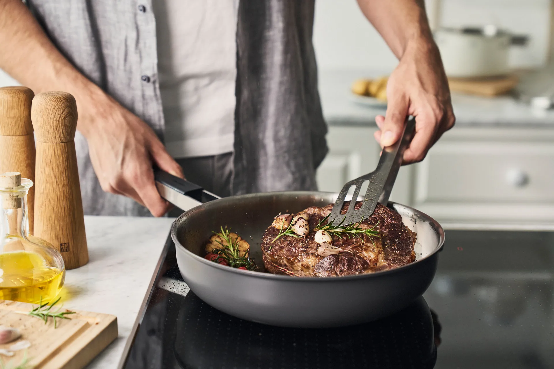 Zwilling Pure τηγάνι Ø24 εκ., Γκρι Zwilling