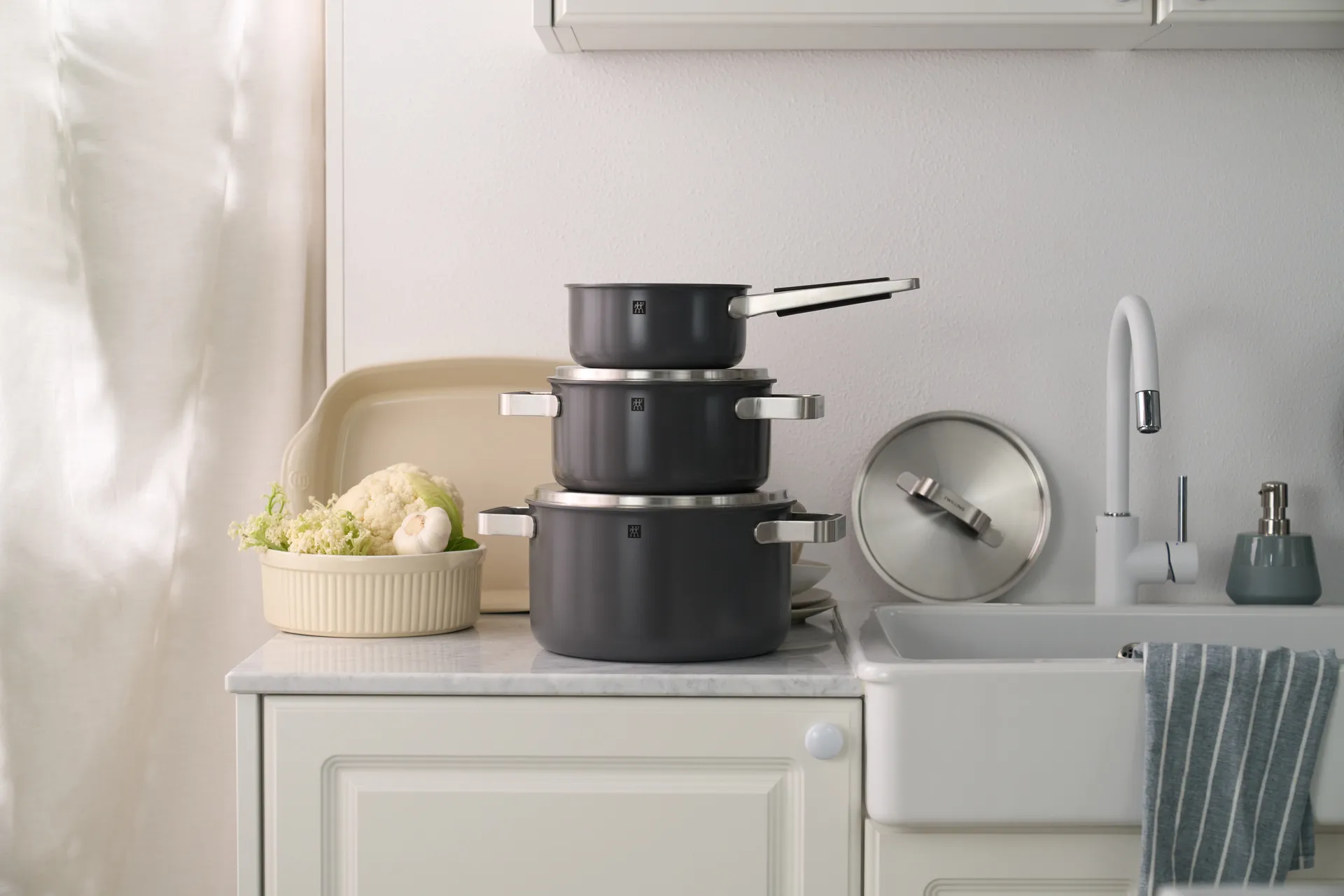 Σετ κατσαρόλες Zwilling Pure 5 τεμαχίων, Γκρι Zwilling