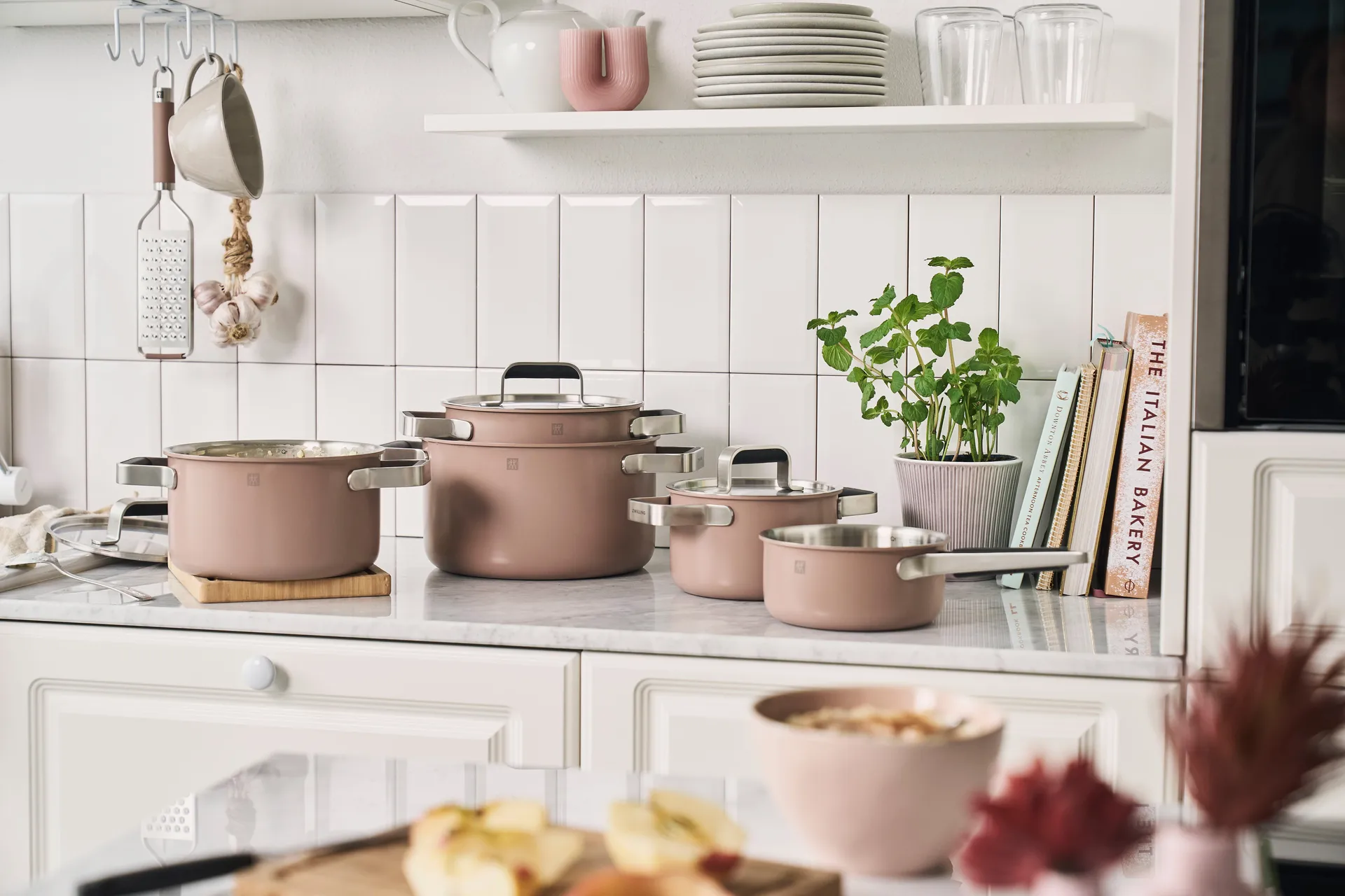 Σετ κατσαρόλες Zwilling Pure 5 τεμαχίων, Ροζ Zwilling